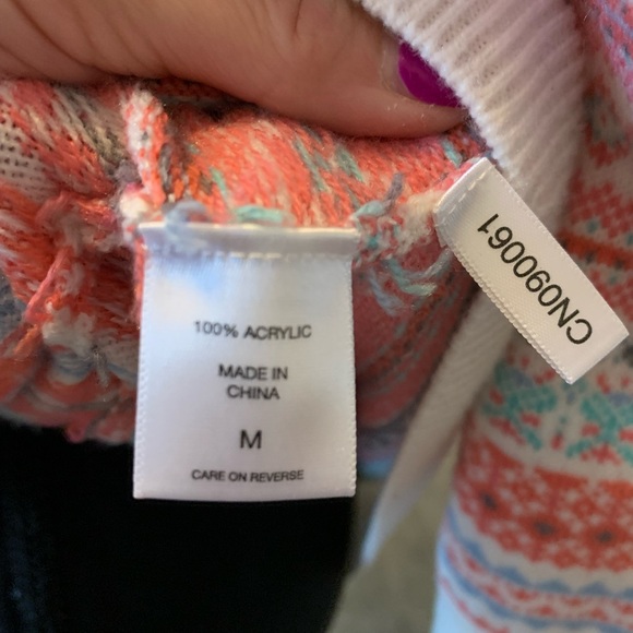 New York and Company Women’s/Ladies sweater, size medium, multi color - Picture 9 of 11